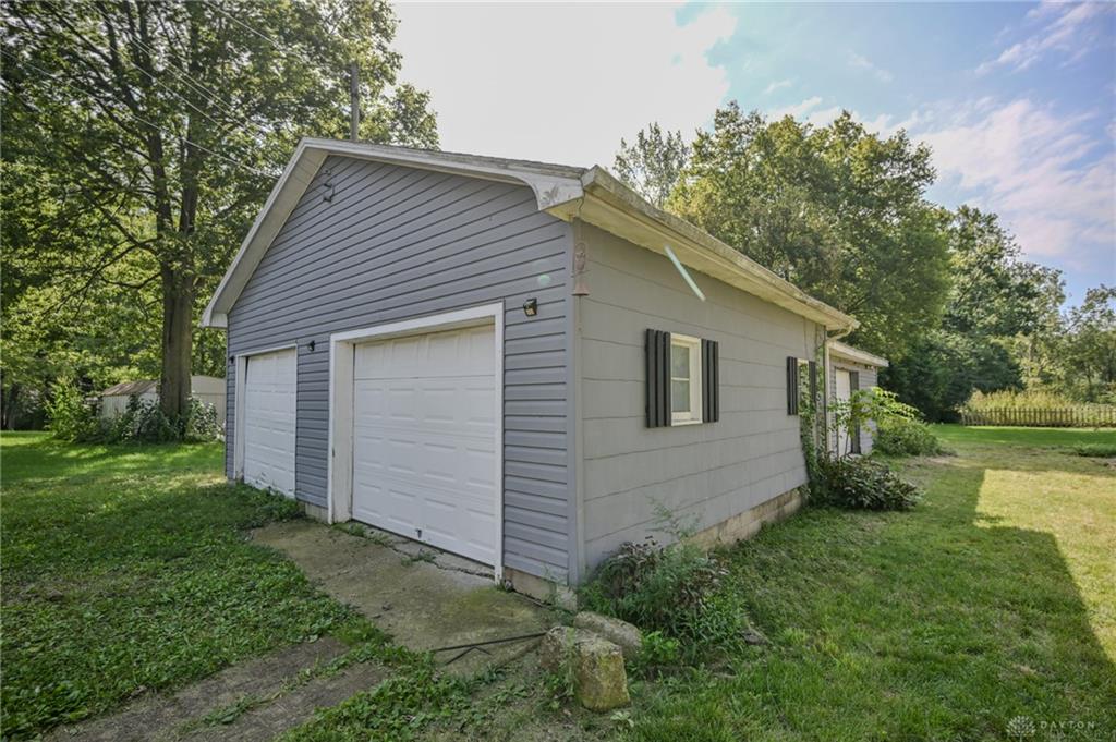 505 Sidney Property Photo 28
