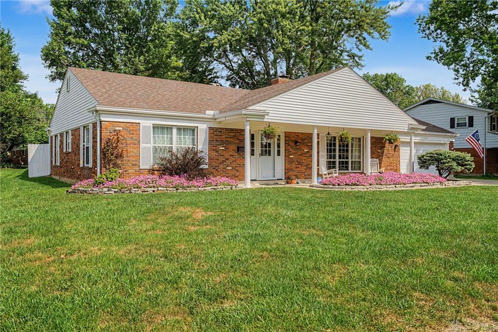 2157 Oak Tree Property Photo 3