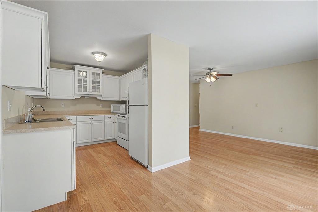 2157 Oak Tree Property Photo 14