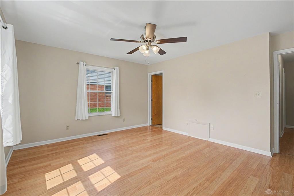 2157 Oak Tree Property Photo 22