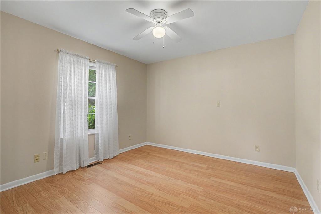 2157 Oak Tree Property Photo 28