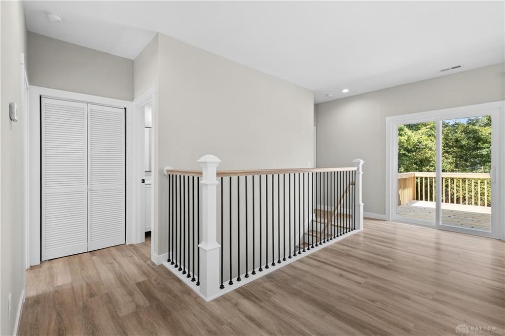 988 Crab Tree Property Photo 31