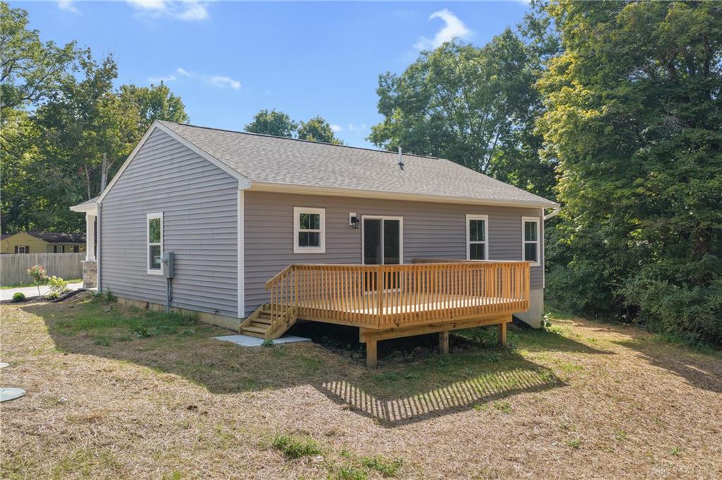 988 Crab Tree Property Photo 44