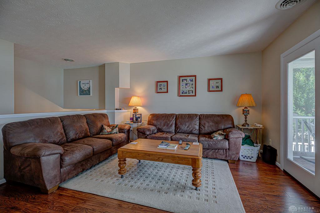 178 Lakengren Property Photo 8