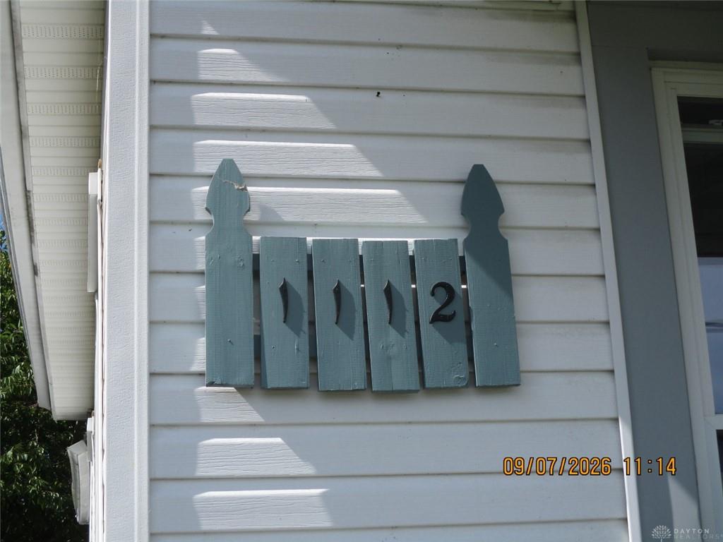 1112 Walker Property Photo 4