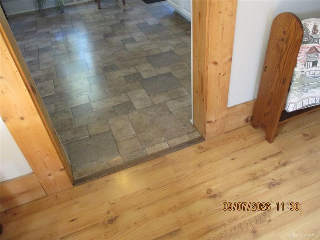 1112 Walker Property Photo 26