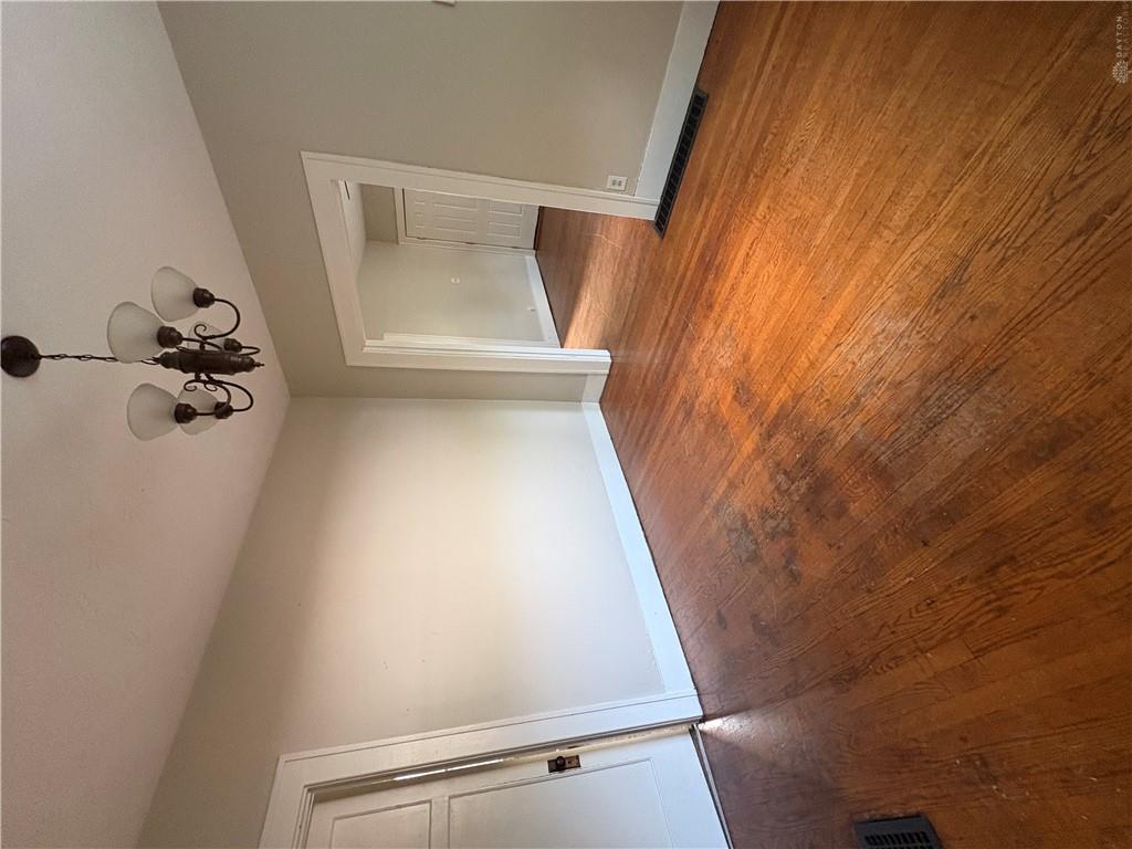 2105 Martin Property Photo 7