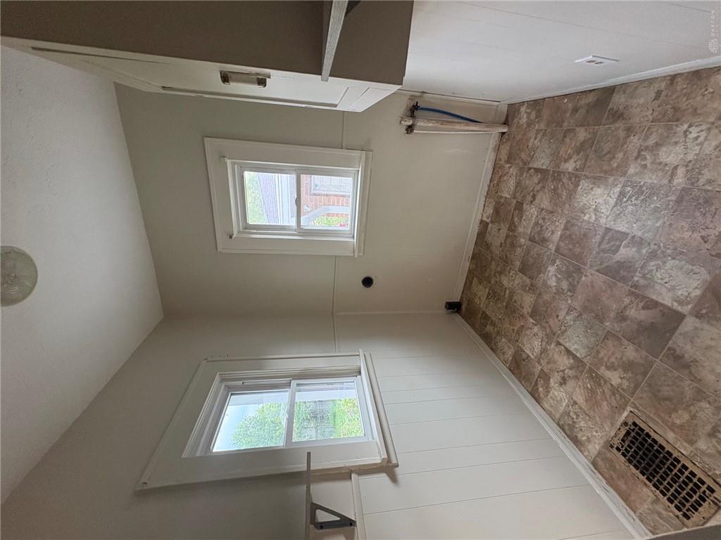 2105 Martin Property Photo 9