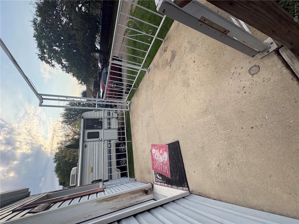 2105 Martin Property Photo 12
