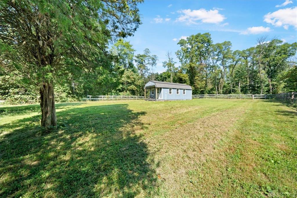 1061 Richardson Property Photo 2