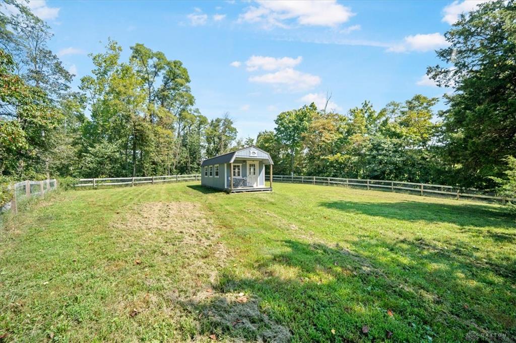 1061 Richardson Property Photo 8