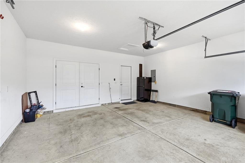 2716 E Millstone Property Photo 26