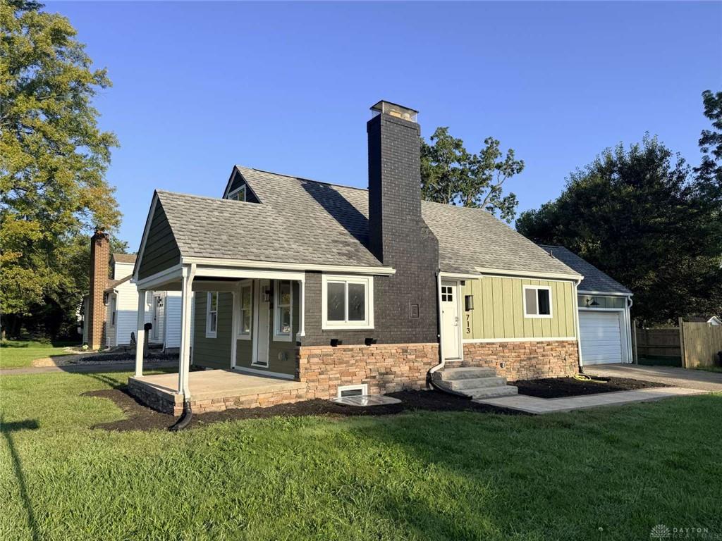 713 E Dorothy