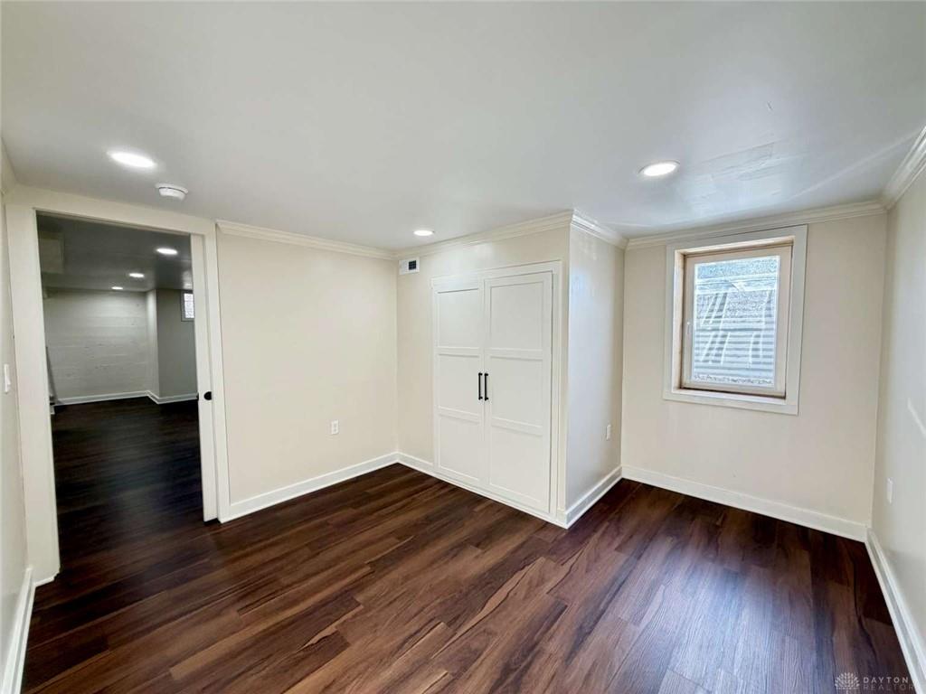713 E Dorothy Property Photo 46