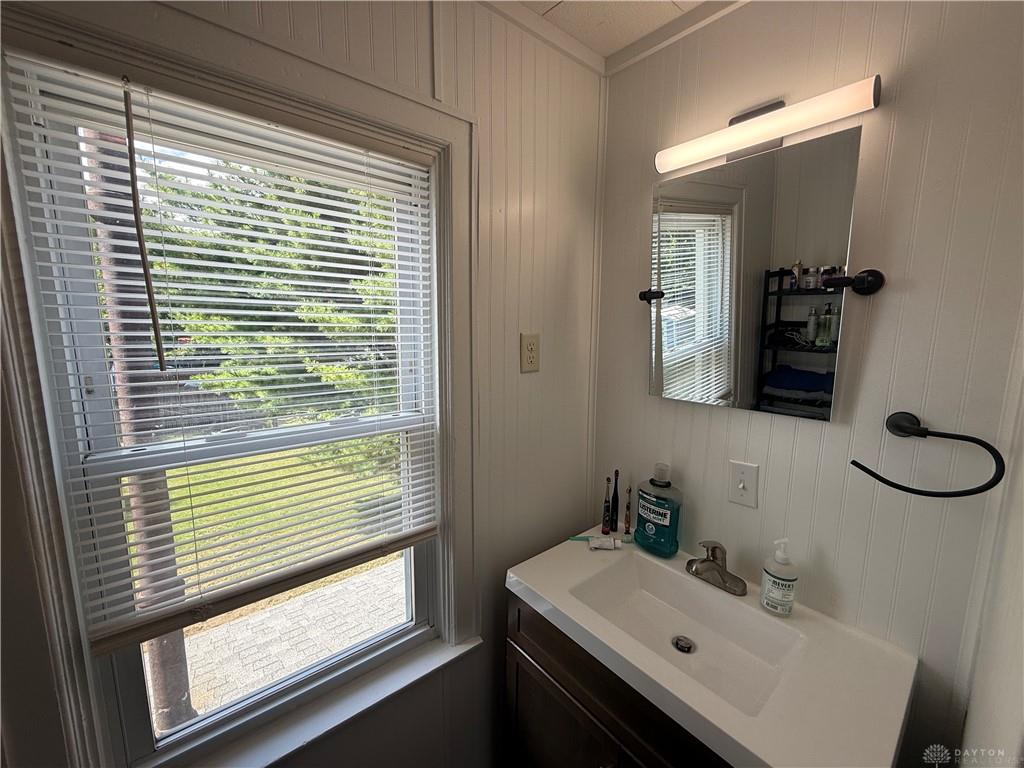 311 Ludlow Property Photo 14
