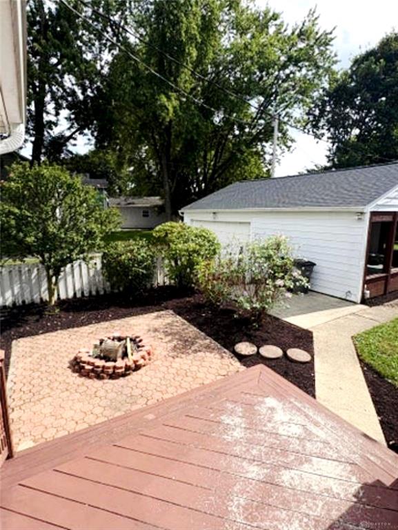 1108 E Main Property Photo 6