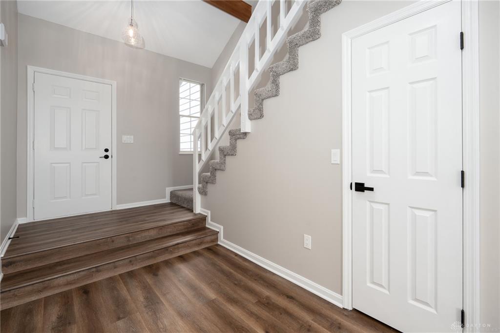 167 Queens Property Photo 3