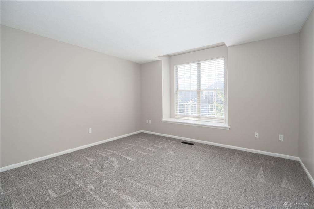 167 Queens Property Photo 16