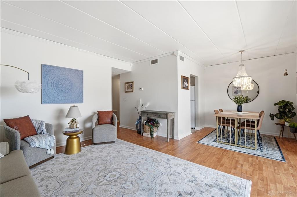 1120 Eagle Feather C Property Photo 12