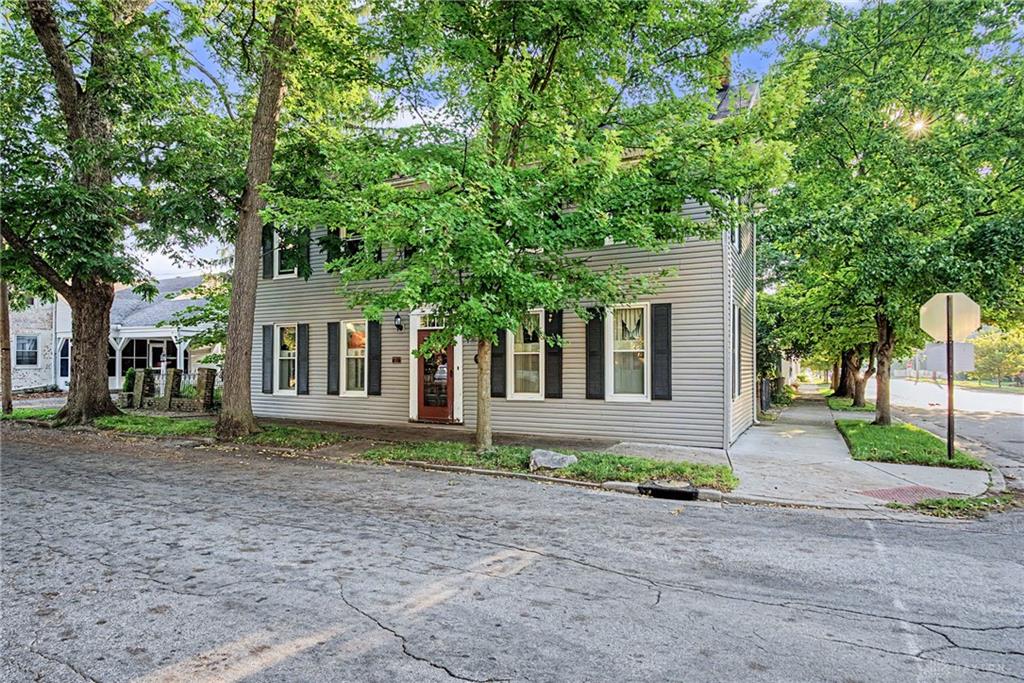 204 N Main Property Photo 3