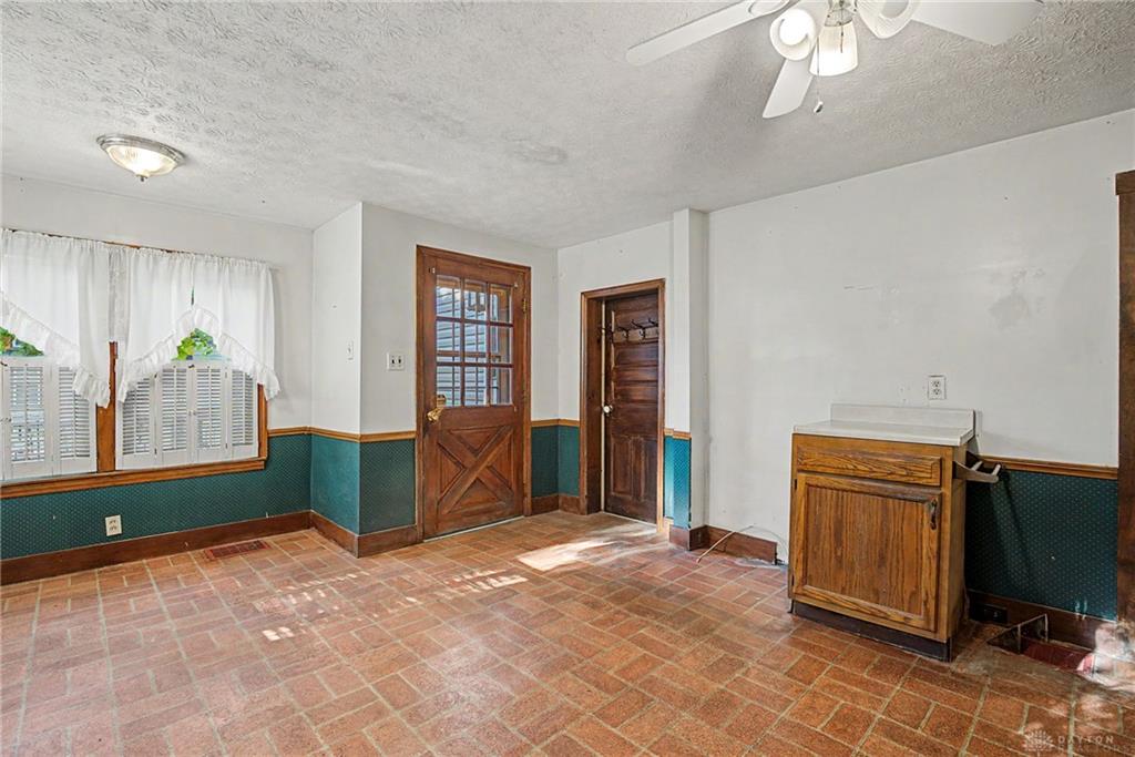 204 N Main Property Photo 21