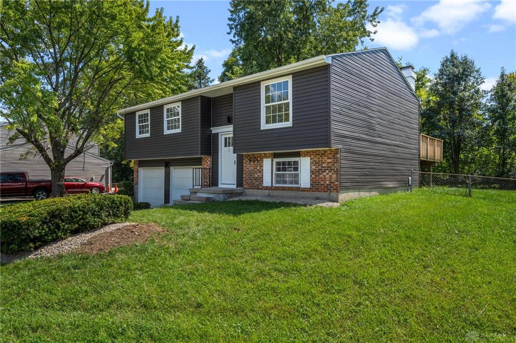 4074 Rymark Property Photo 2