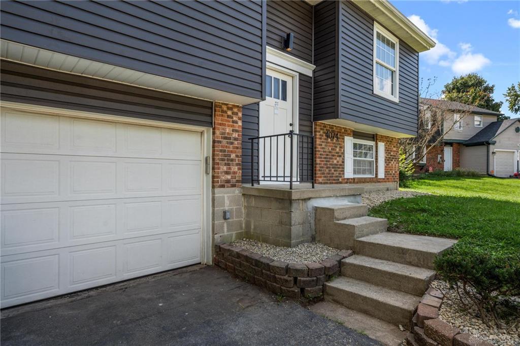 4074 Rymark Property Photo 4
