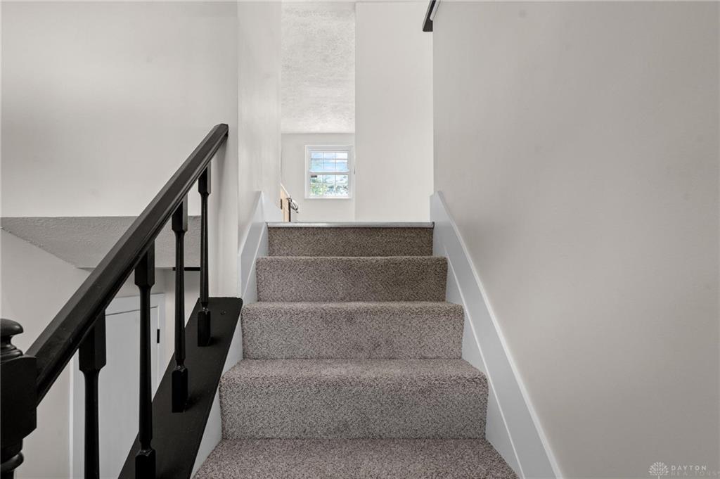 4074 Rymark Property Photo 6