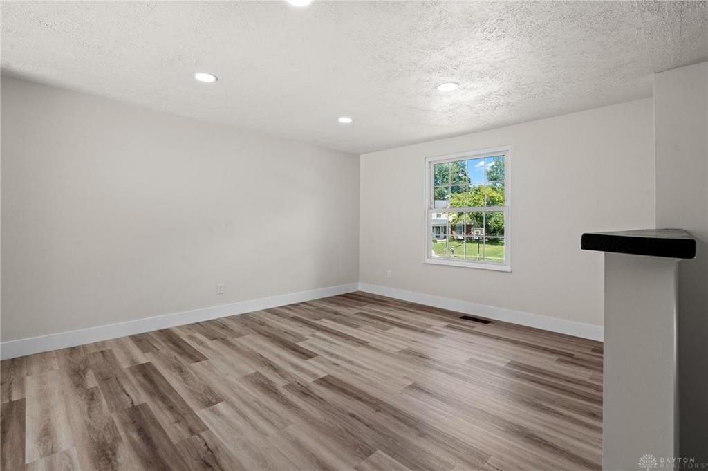 4074 Rymark Property Photo 8