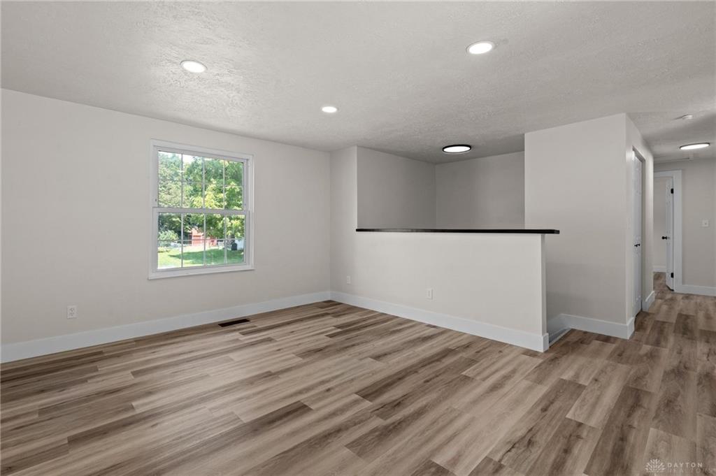 4074 Rymark Property Photo 9