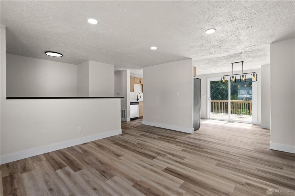 4074 Rymark Property Photo 10