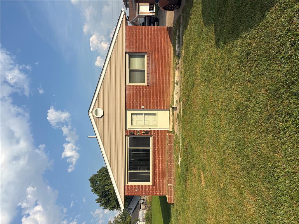 2415 Neva Property Photo 1