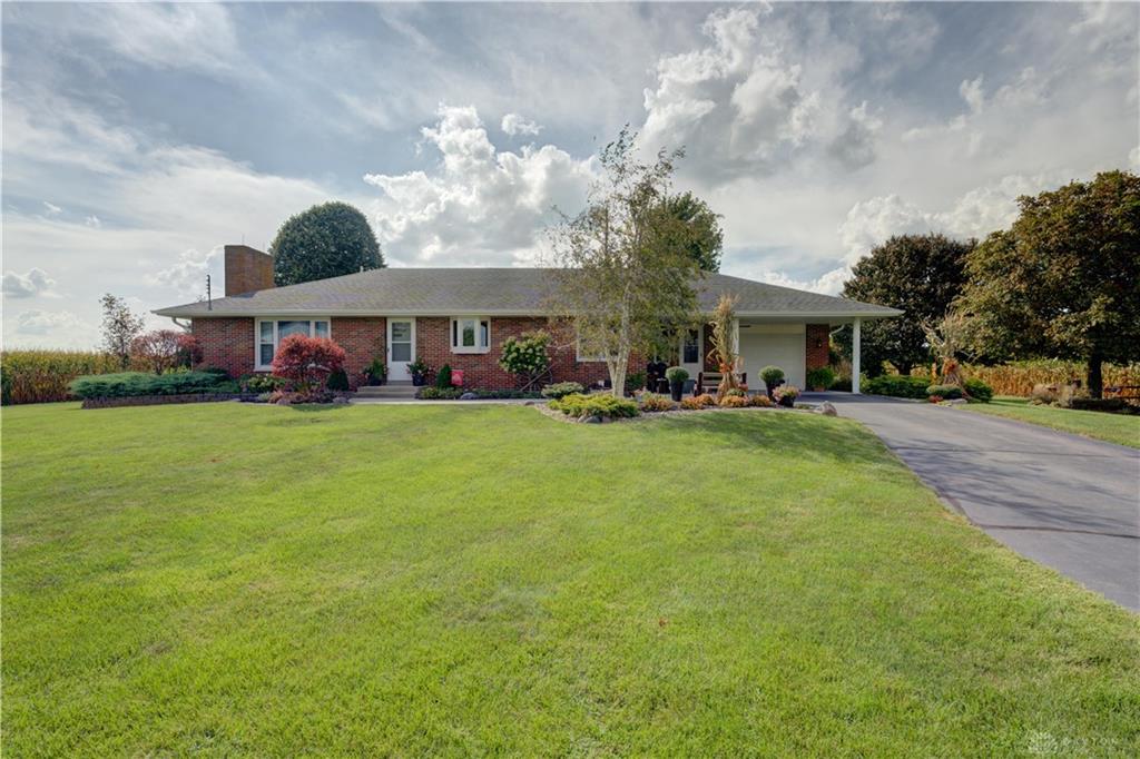 8765 State Route 571 Property Photo 1