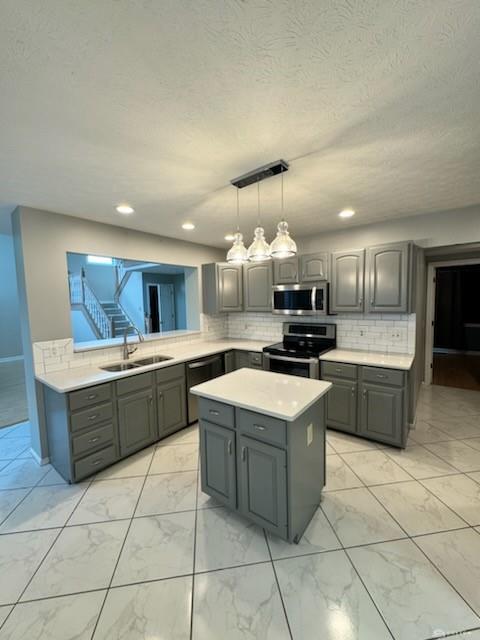 6724 Winding Property Photo 8