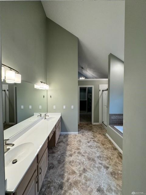 6724 Winding Property Photo 10