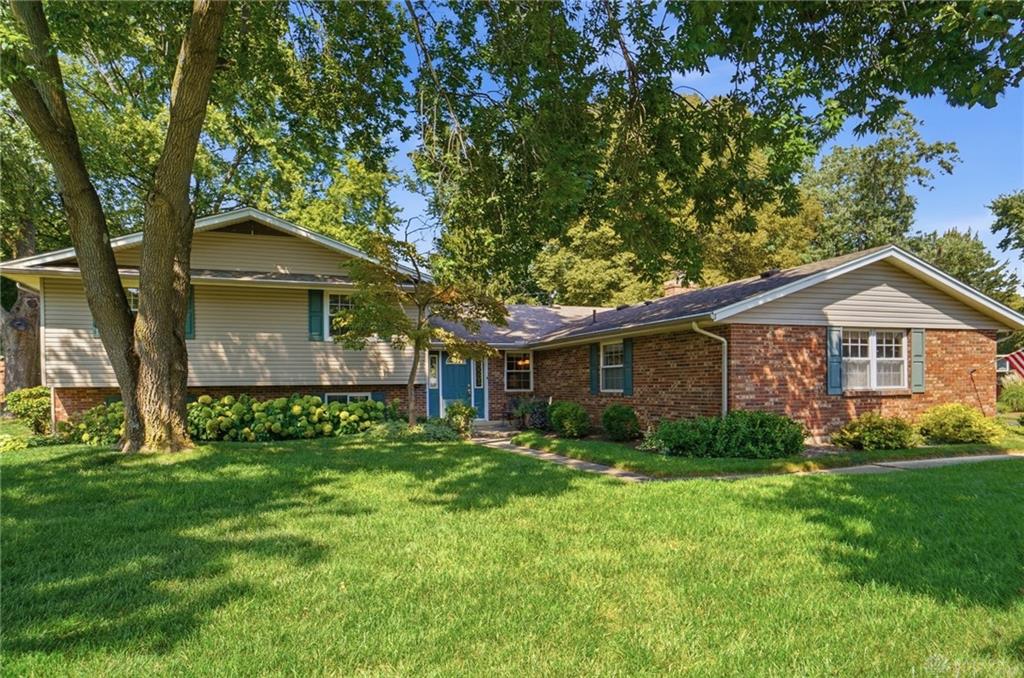 1475 Taitwood Property Photo 1