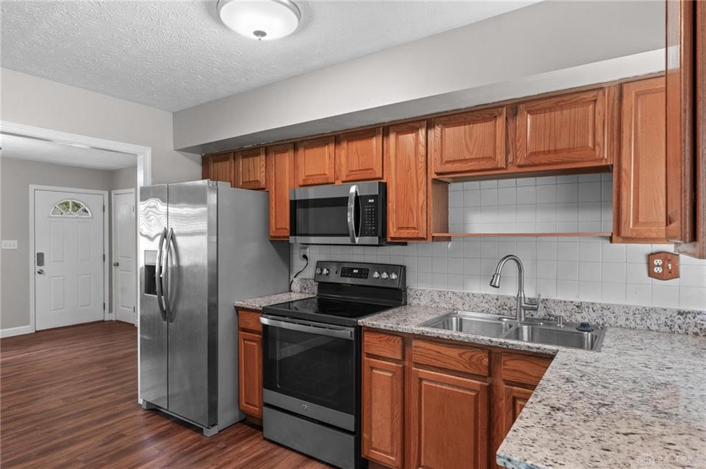 263 Marchmont Property Photo 12
