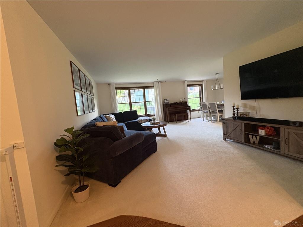 2308 Wrenside Property Photo 5