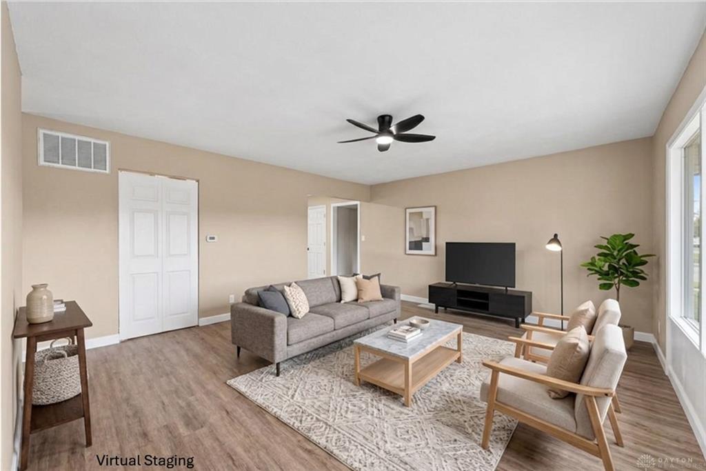 2151 S Smithville Property Photo 10