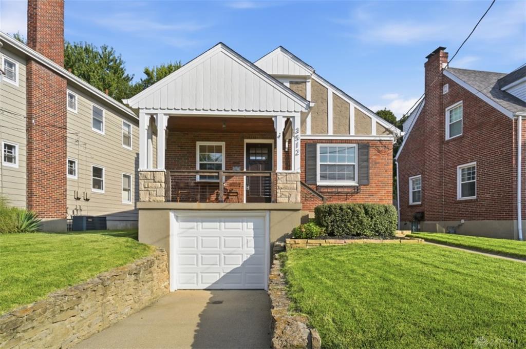 3512 Harrow Property Photo 2