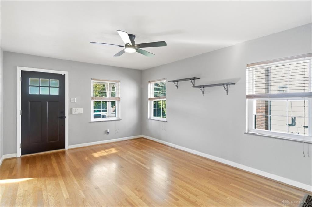 3512 Harrow Property Photo 6