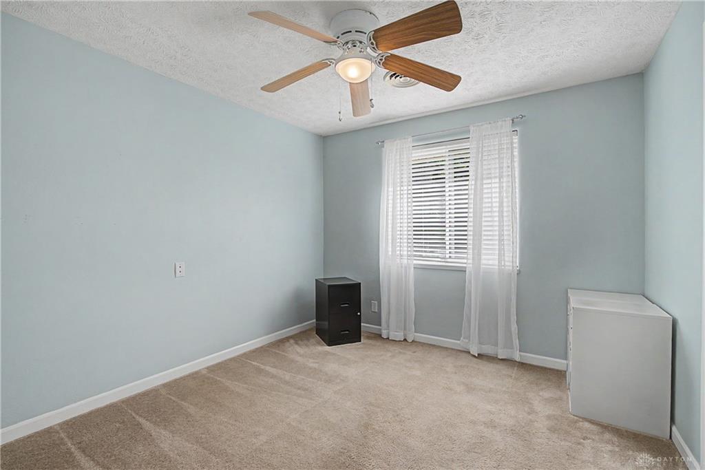 5127 Chapin Property Photo 15