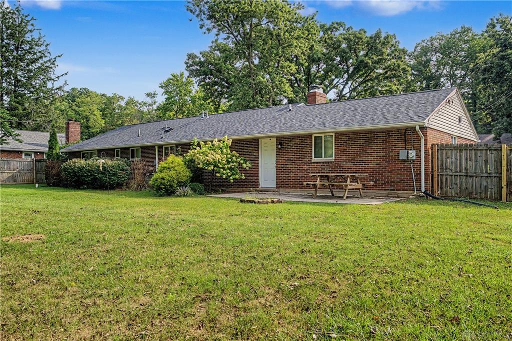 5127 Chapin Property Photo 19