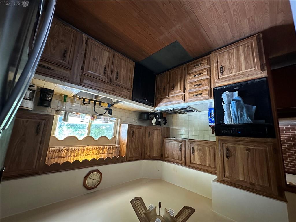 8815 Yankee Property Photo 4