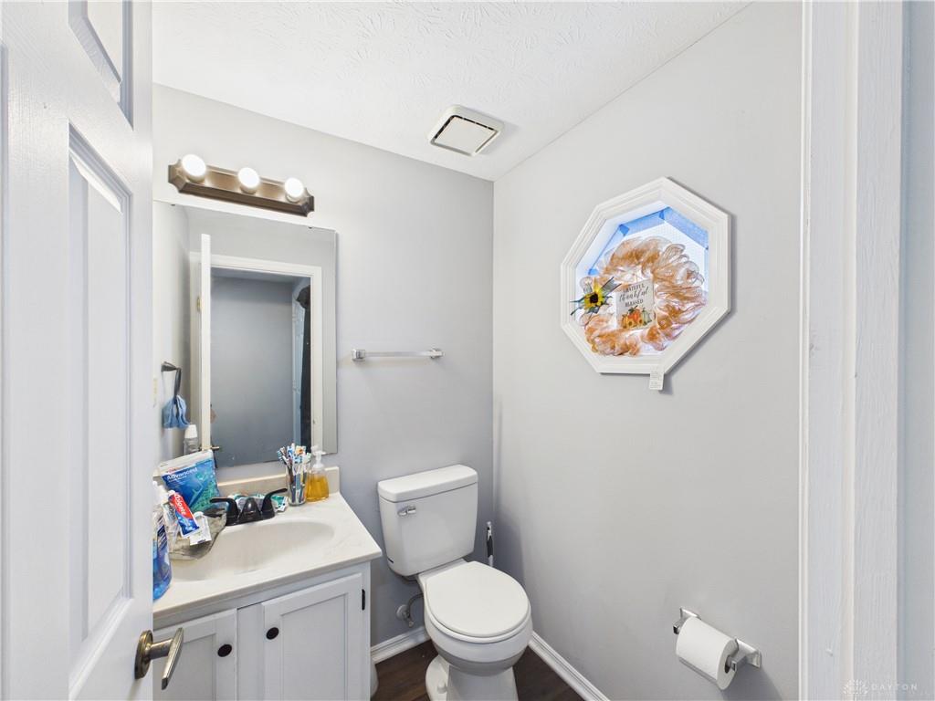 1463 Eagle Highlands Property Photo 4