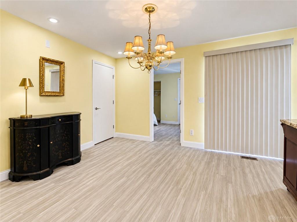 2206 Thomas Paine 94 Property Photo 4