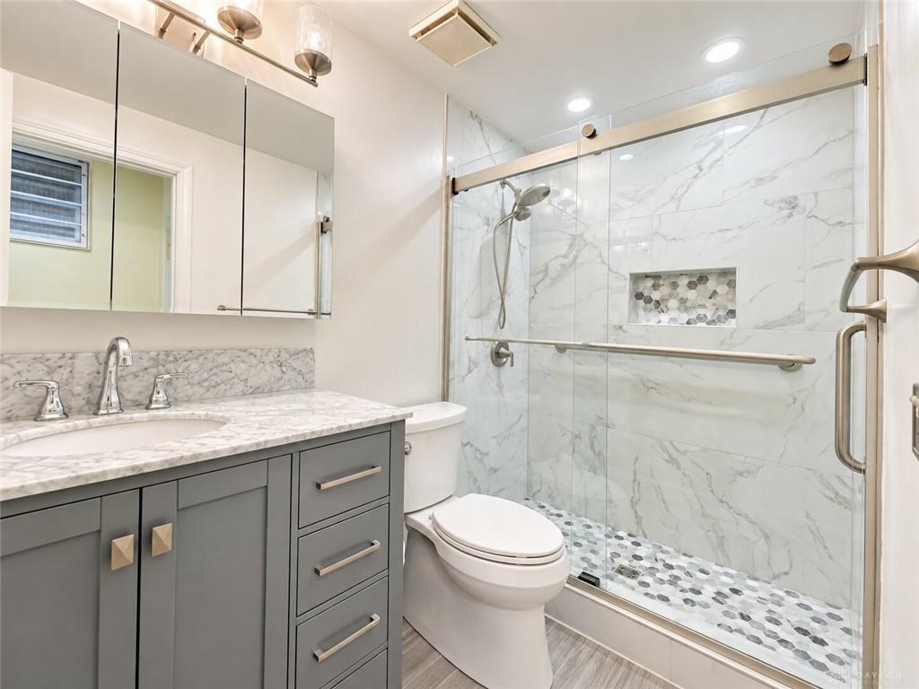 2206 Thomas Paine 94 Property Photo 8