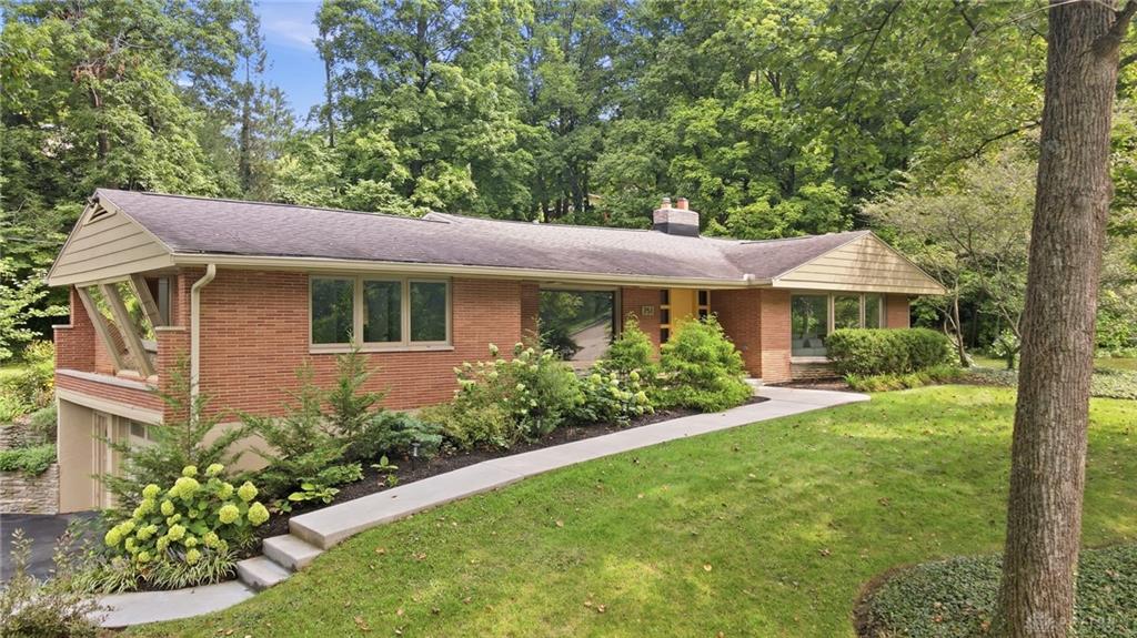 751 Laurelwood Property Photo 2