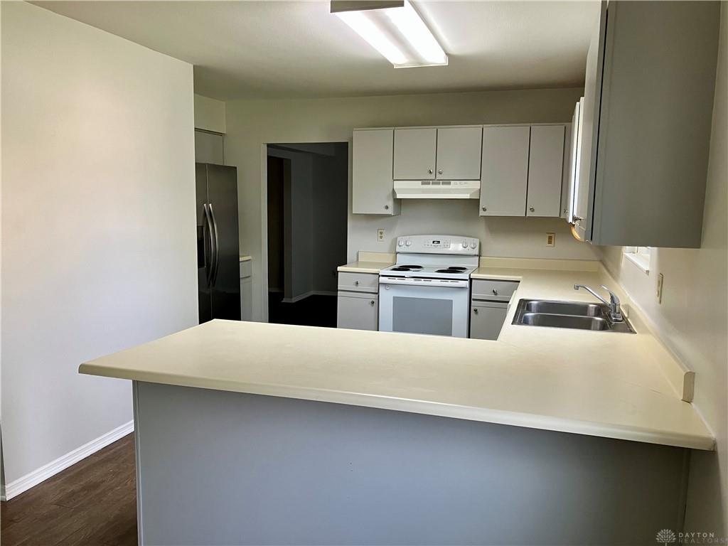 8711 Watergate Property Photo 7