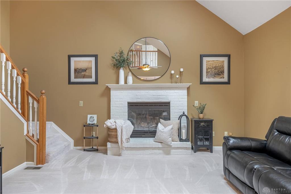 10 Stonebrook Property Photo 19